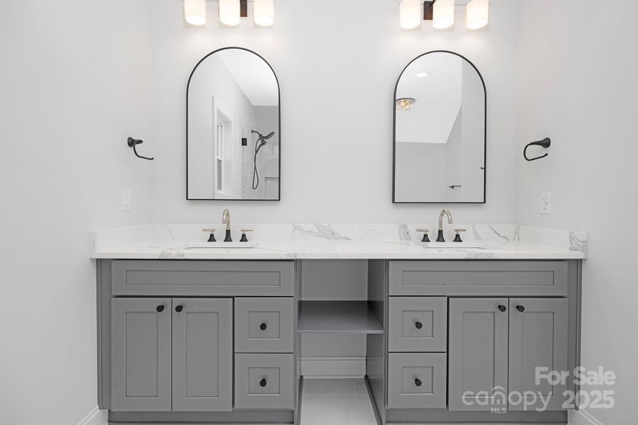 Image 32 of a home in .