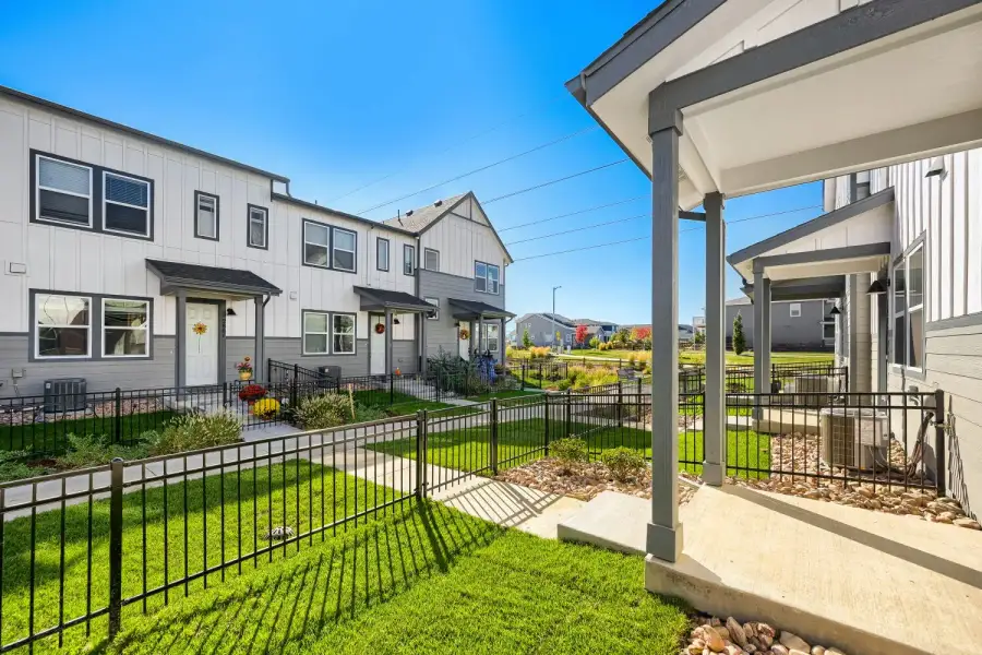 New Home in Longmont, CO.  - Slide 2