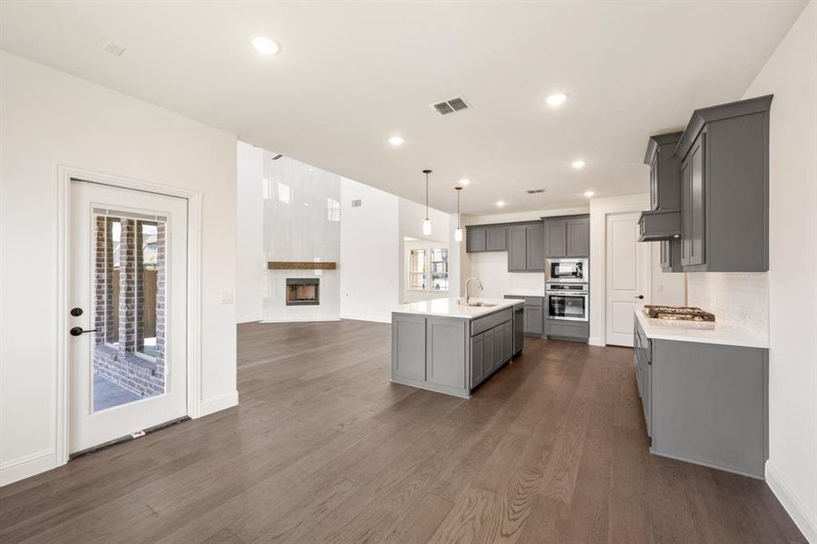 Furnished interior view inside a new home in Bear Creek Classic 60, Lavon (Image 8). Furnished interior view inside a new home in Bear Creek Classic 60, Lavon (Image 8).