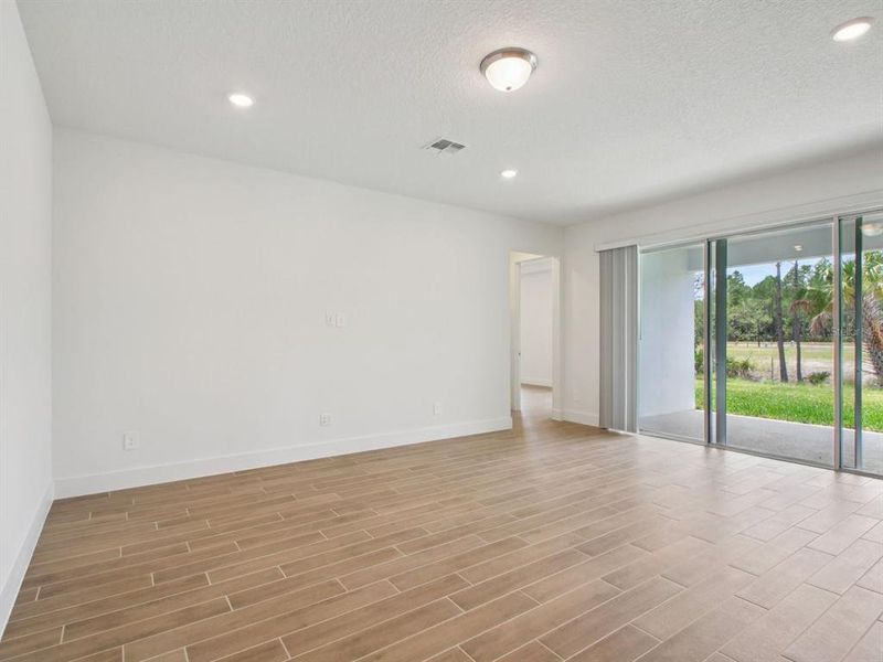 Spacious, unfurnished interior of a new home in , Ormond Beach (Image 8).