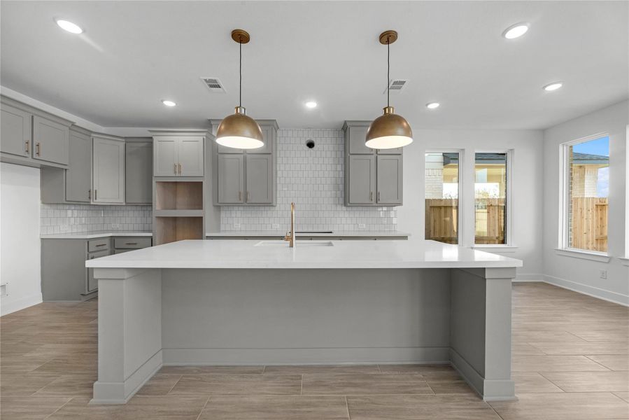 Furnished interior view inside a new home in Sienna, Missouri City (Image 5).