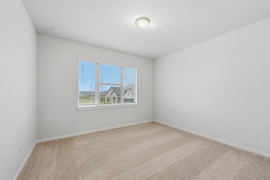 Spacious, unfurnished interior of a new home in Canterra Creek  60', Iowa Colony (Image 46).