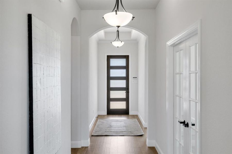 Spacious, unfurnished interior of a new home in Lovers Landing, Forney (Image 19).