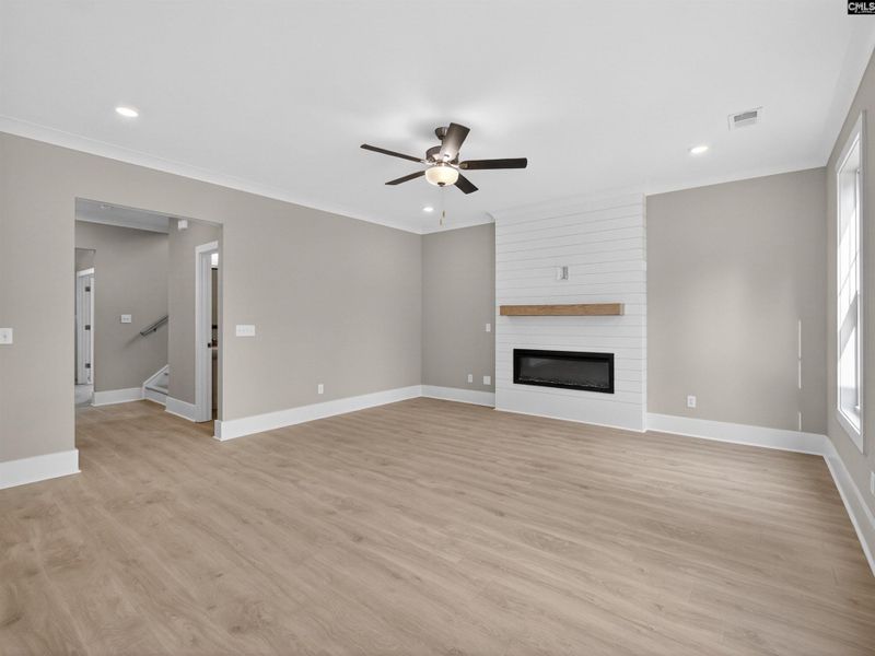 Spacious, unfurnished interior of a new home in Collins Cove, Chapin (Image 24).