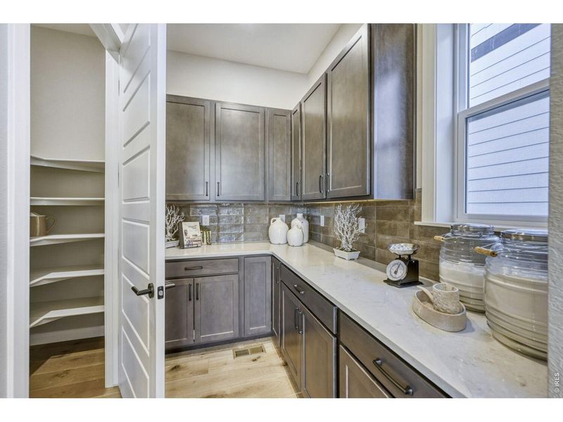 Furnished interior view inside a new home in , Broomfield (Image 5).