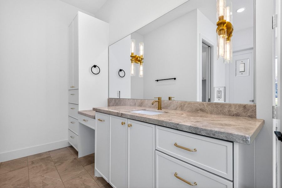 Furnished interior view inside a new home in , Splendora (Image 9).