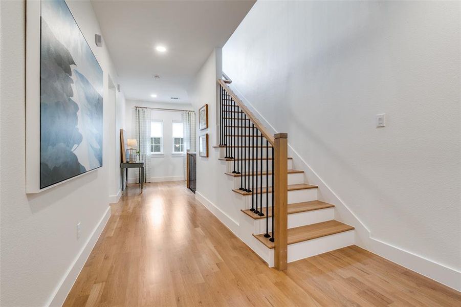 Spacious, unfurnished interior of a new home in , Dallas (Image 21).