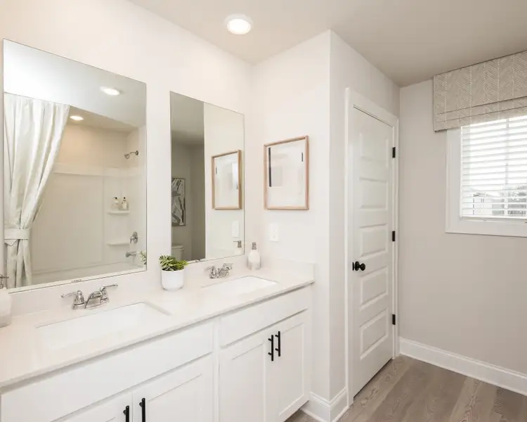 Furnished interior view inside a new home in Manning Mill, Adairsville (Image 20). Furnished interior view inside a new home in Manning Mill, Adairsville (Image 20).