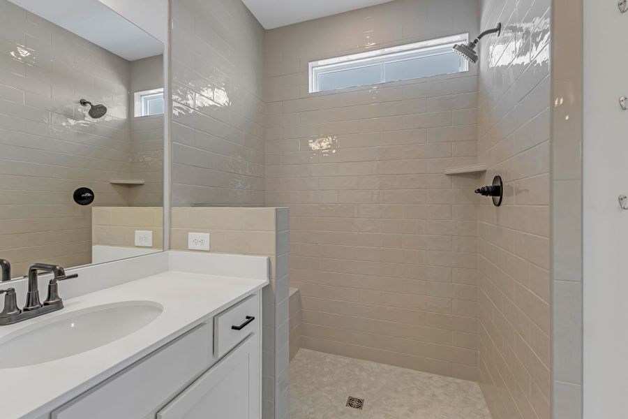 Image 34 of a home in Carothers Farms.