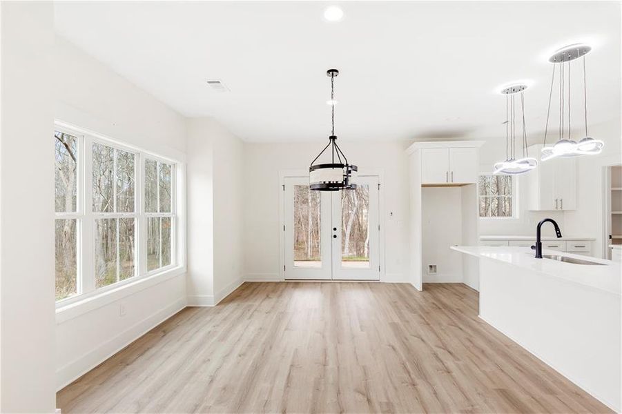 Spacious, unfurnished interior of a new home in , Dallas (Image 29).