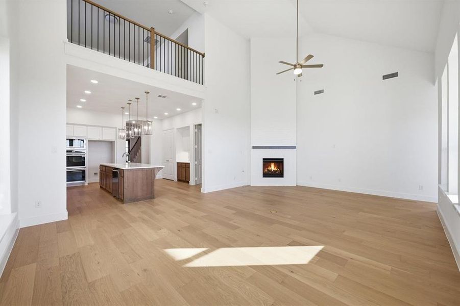 Spacious, unfurnished interior of a new home in Cambridge Crossing, Celina (Image 20).