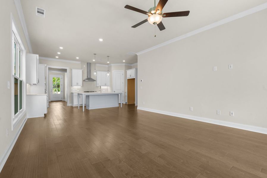 Representative unfurnished interior of a home built from the The Carter by The Providence Group in Aberdeen, Hoschton (Image 38).