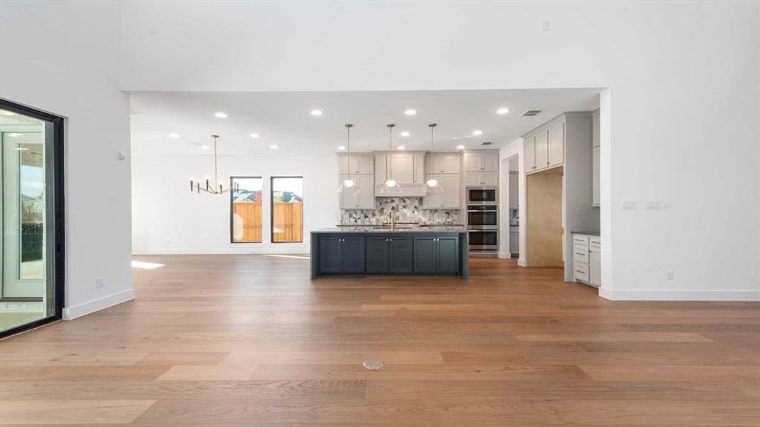 Furnished interior view inside a new home in Fields 60', Frisco (Image 9). Furnished interior view inside a new home in Fields 60', Frisco (Image 9).