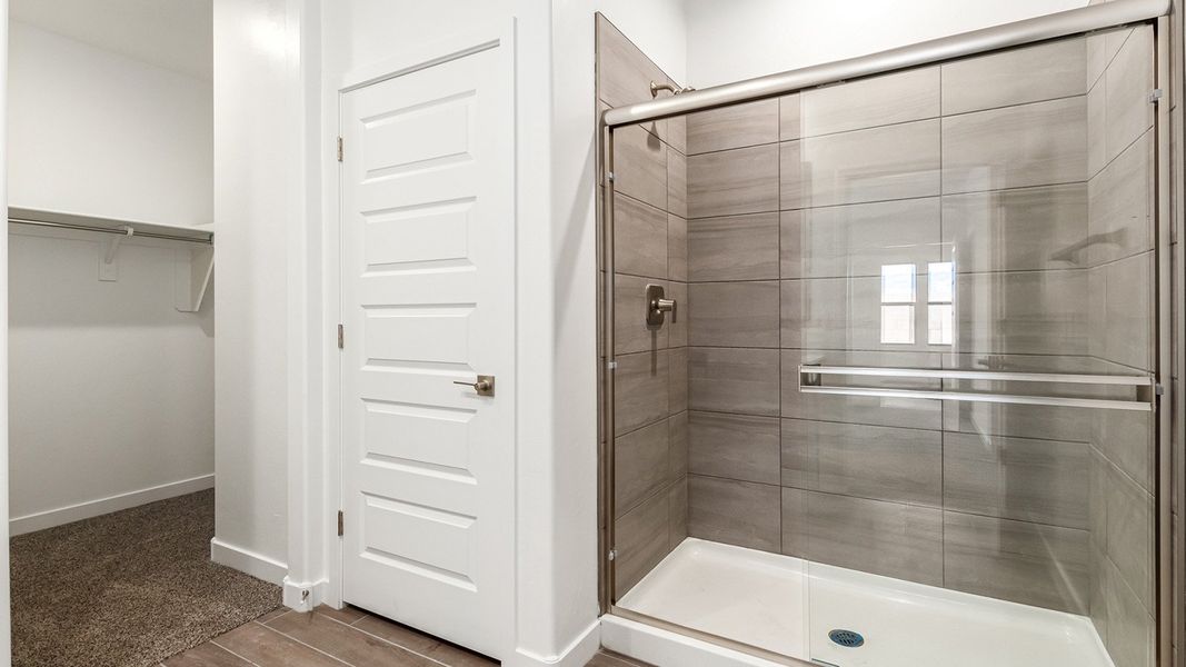 Furnished interior view inside a new home in Barnett Village, Marana (Image 6).
