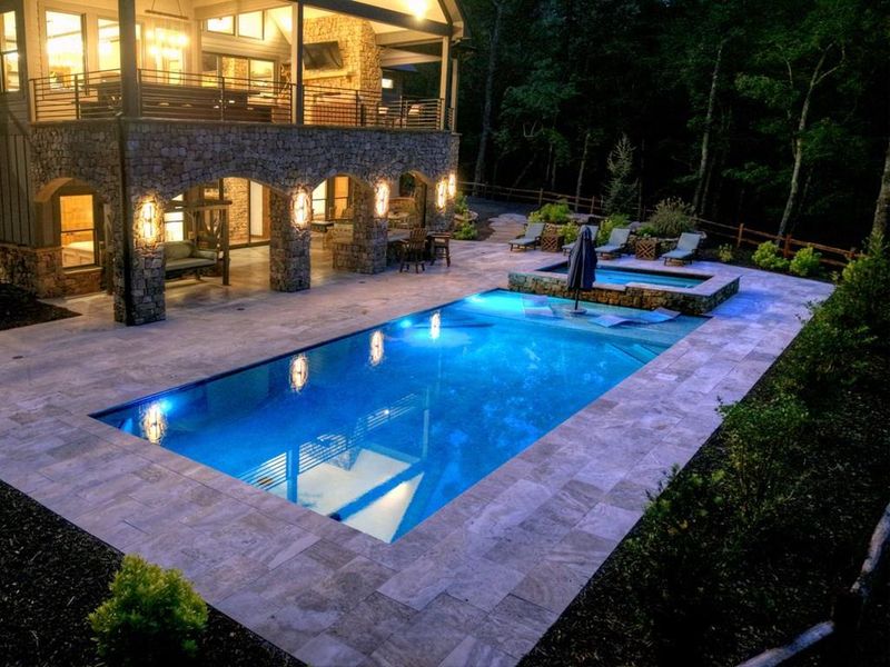 Image 96 of a home in .