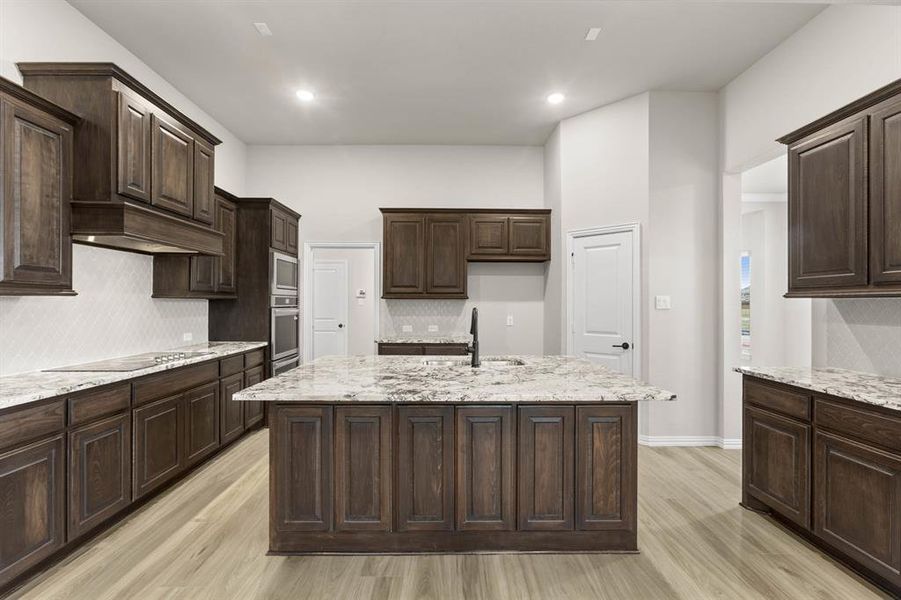 1315 Woodpecker-Kitchen-1