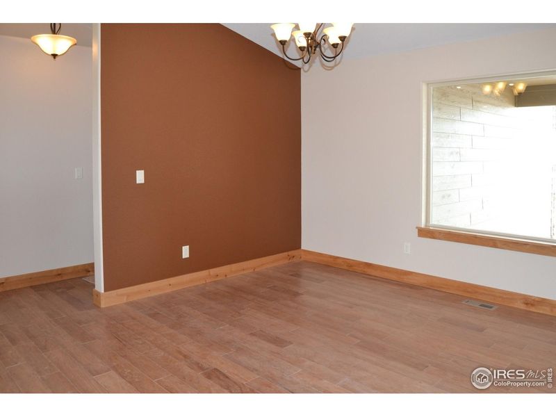 Spacious, unfurnished interior of a new home in , Johnstown (Image 17).