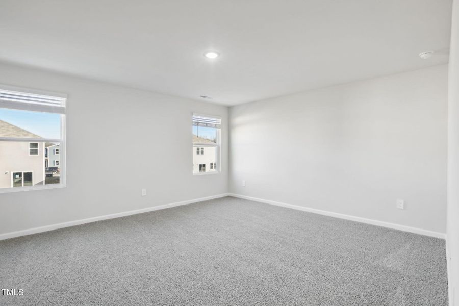 20-web-or-mls-Raleigh - River Glen - 290