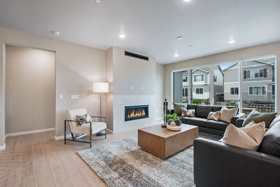 Furnished interior view inside a new home in Reunion, Commerce City (Image 7).