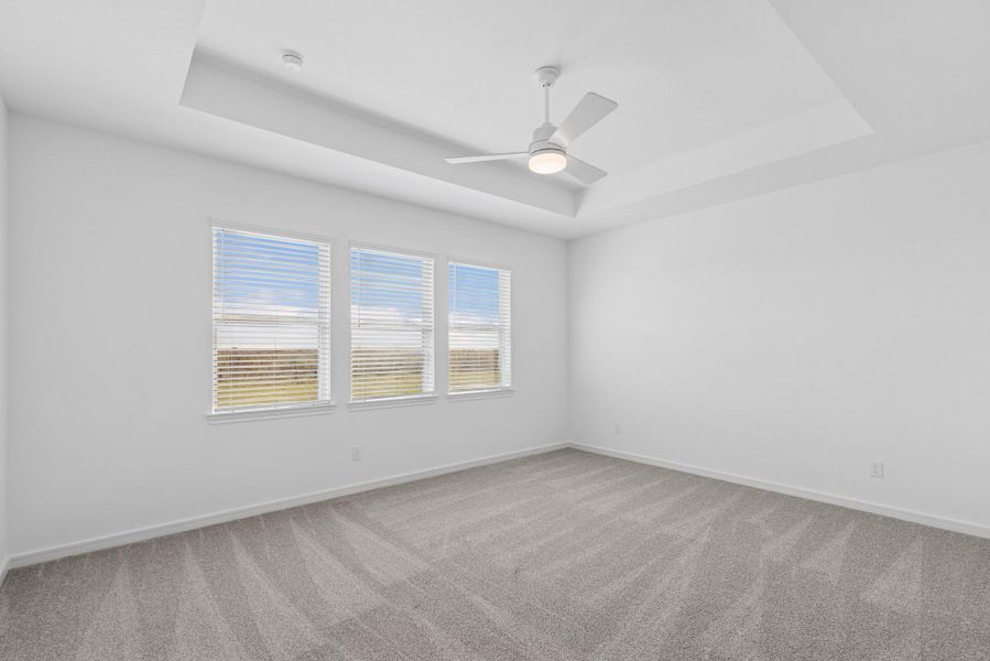 Spacious primary suite