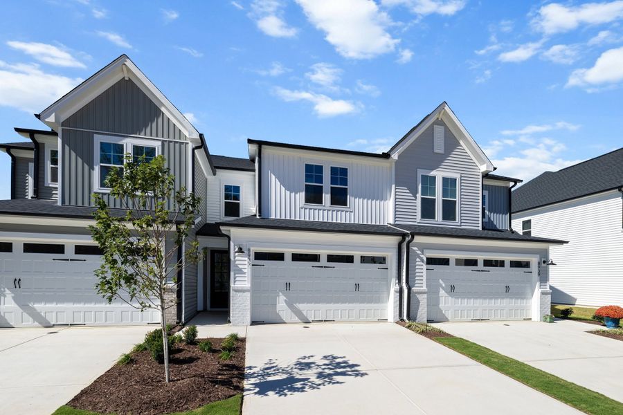 Representative exterior photo of a completed home built from the The Hemlock by RobuckHomes in Kennebec Crossing, Angier, NC (Image 33).