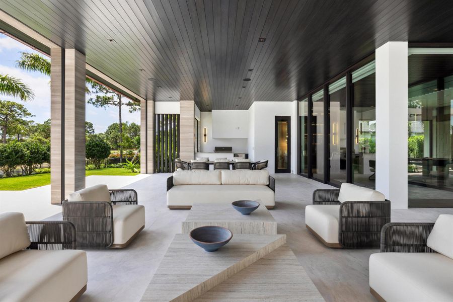 Image 87 of a home in .