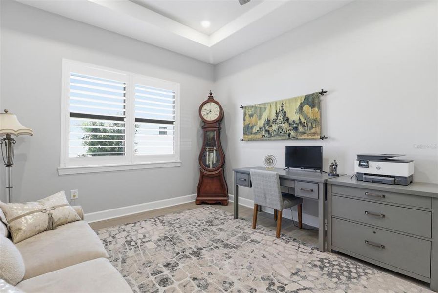 Furnished interior view inside a new home in , Lakewood Ranch (Image 38).