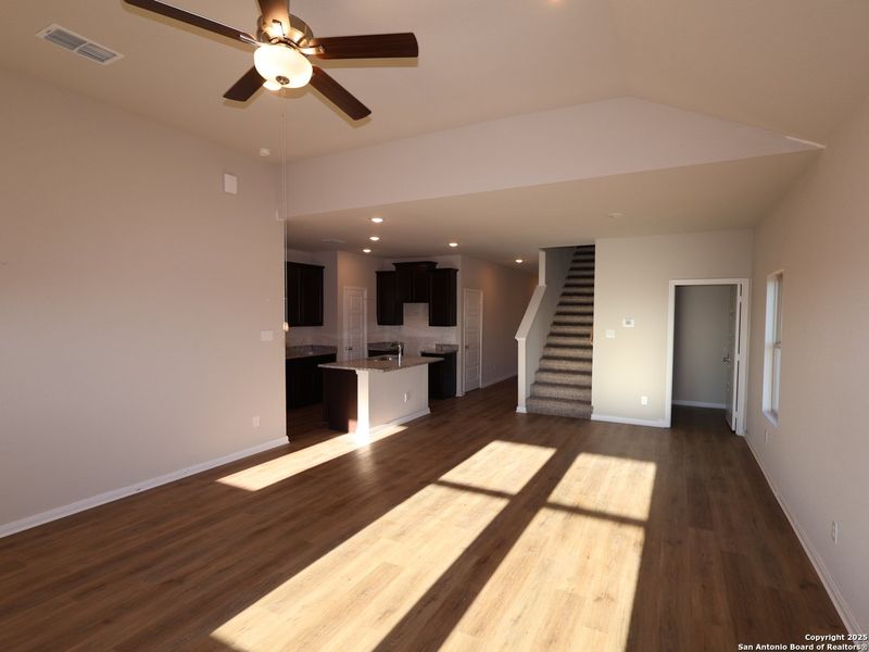 Spacious, unfurnished interior of a new home in Agave, San Antonio (Image 33).