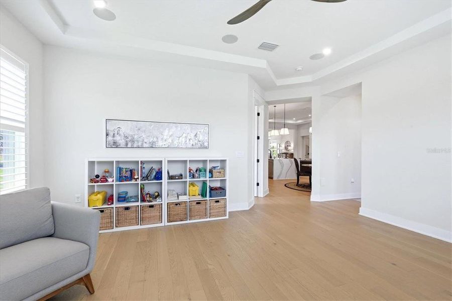 Furnished interior view inside a new home in , Sarasota (Image 17).