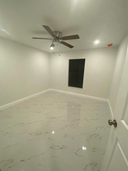 Spacious, unfurnished interior of a new home in , Indiantown (Image 17).