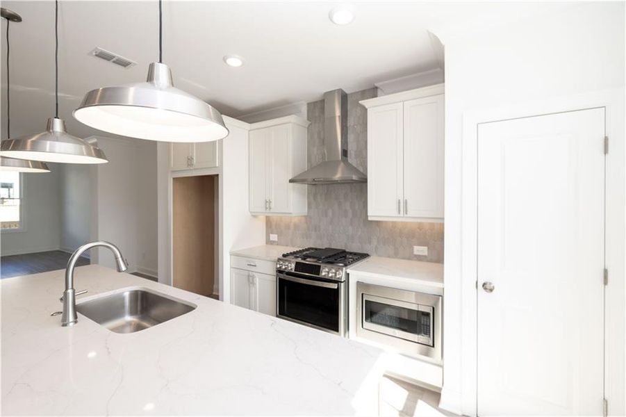 Close-up of interior finishes inside a home in , Buford (Image 18). Close-up of interior finishes inside a home in , Buford (Image 18).