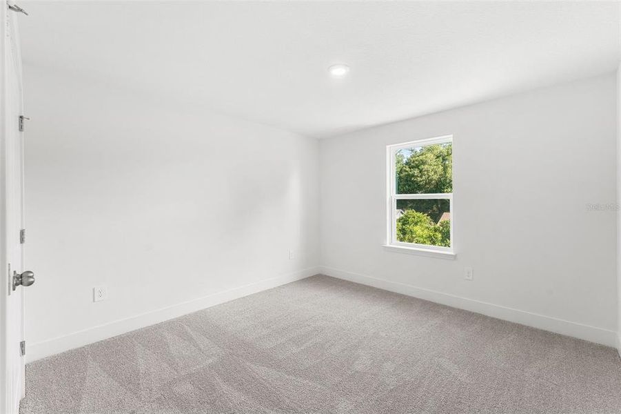 Spacious, unfurnished interior of a new home in Wekiva Springs Cove, Apopka (Image 21). Spacious, unfurnished interior of a new home in Wekiva Springs Cove, Apopka (Image 21).