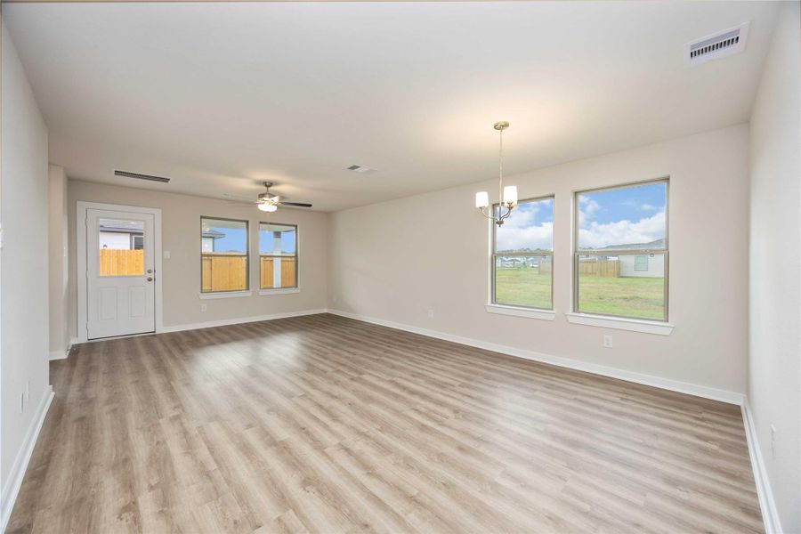 Spacious, unfurnished interior of a new home in The Villages at Westpointe, Dayton (Image 21).