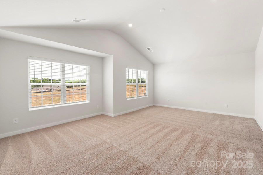 Spacious, unfurnished interior of a new home in Knights Bridge, Richburg (Image 5).