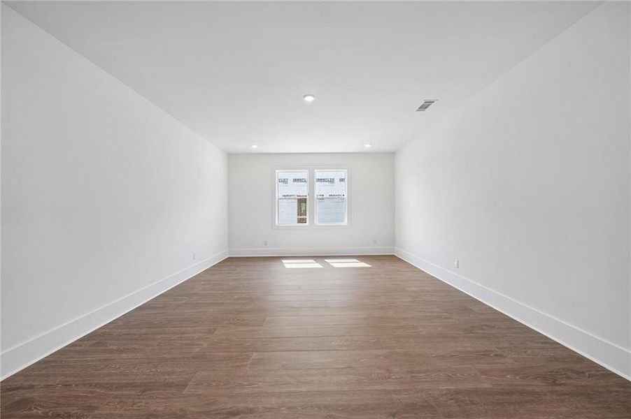 Spacious, unfurnished interior of a new home in Towson Village, Peachtree City (Image 24). Spacious, unfurnished interior of a new home in Towson Village, Peachtree City (Image 24).