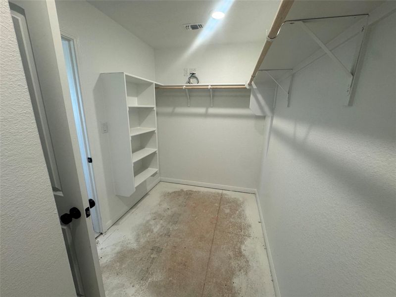 Image 33 of a home in Rolling Glen. Image 33 of a home in Rolling Glen.