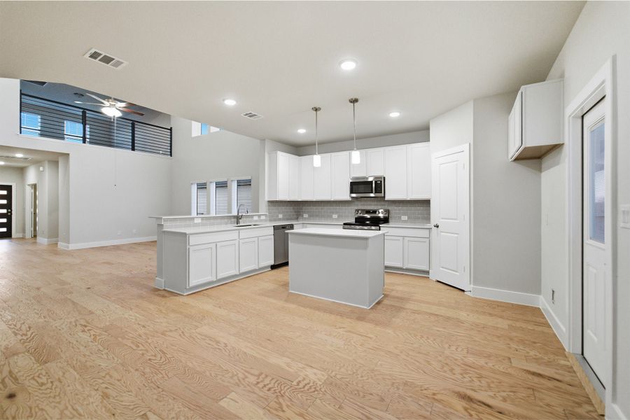 Furnished interior view inside a new home in Hunters Glen, Jarrell (Image 7).