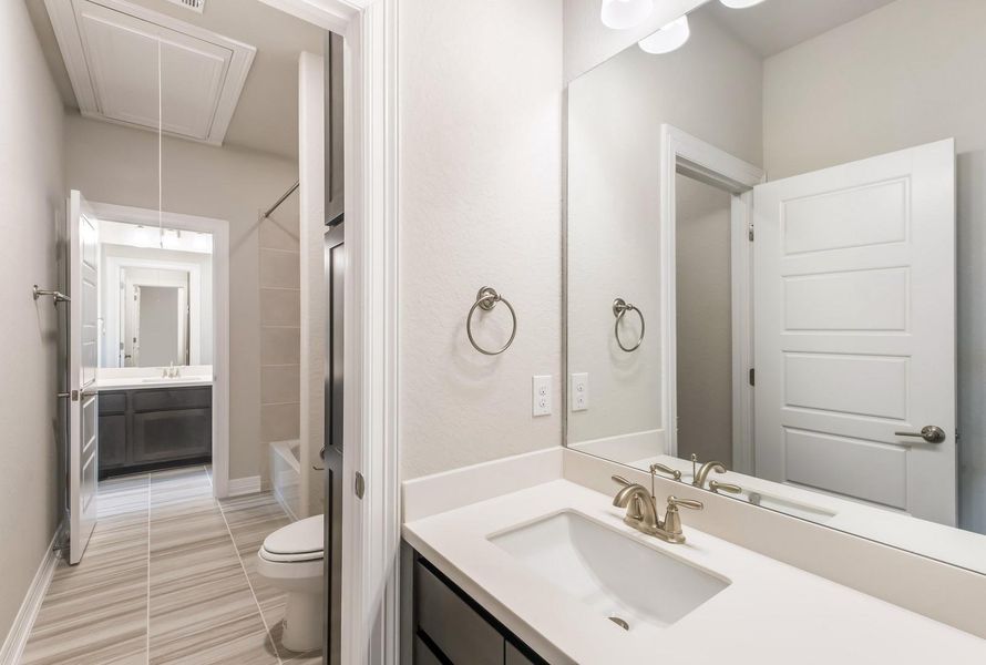 37 8350SierraHermosa 037 Mls