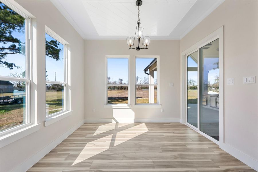 Spacious, unfurnished interior of a new home in , Baytown (Image 36).