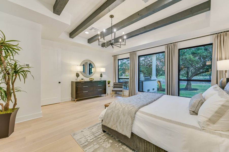 Representative furnished interior of a home built from the San Simeon I by Giddens Homes in Clearwater Ranch, Liberty Hill (Image 145).