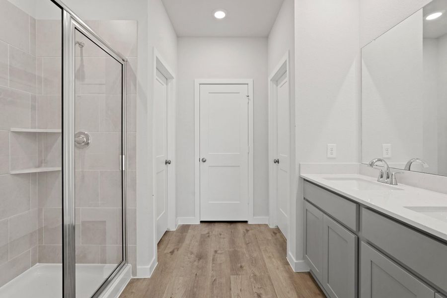 Furnished interior view inside a new home in Magnolia Springs, Montgomery (Image 7).