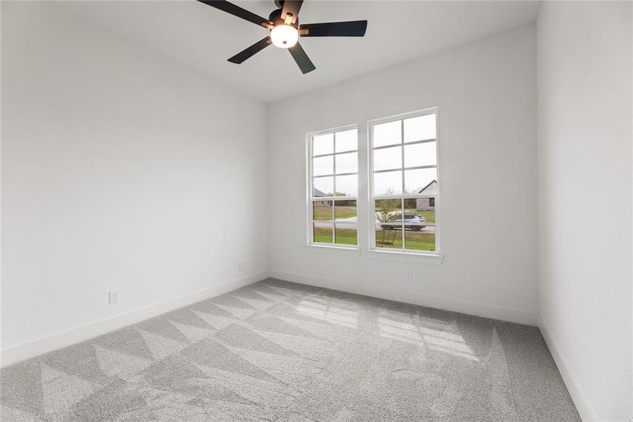 Spacious, unfurnished interior of a new home in King Crossing Estates, Van Alstyne (Image 31).