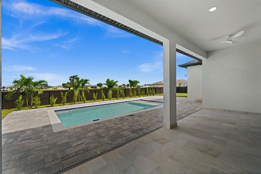 Exterior details and patio area of a home in , Cape Coral (Image 29).