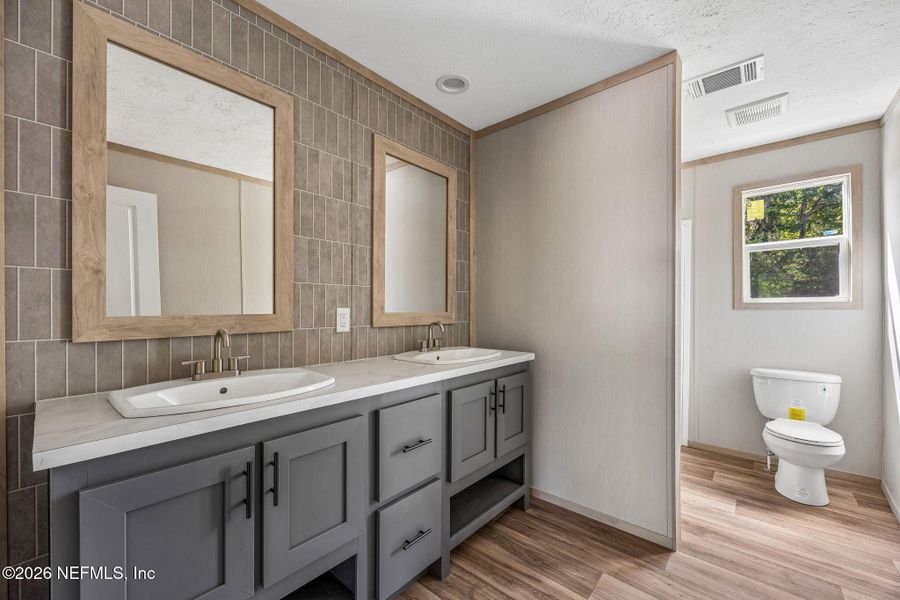Furnished interior view inside a new home in , Yulee (Image 8).