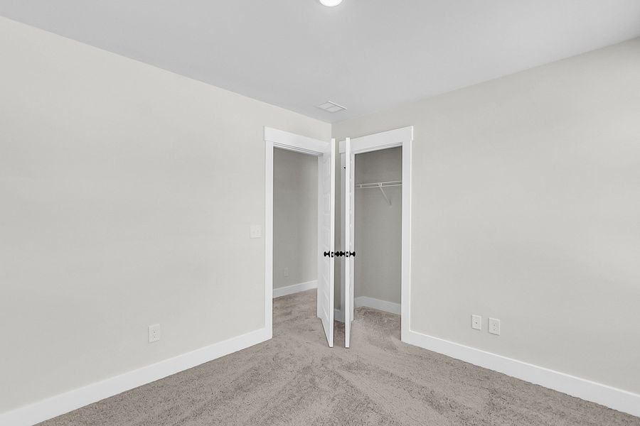 Spacious, unfurnished interior of a new home in Pineland Preserve, Summerville (Image 45). Spacious, unfurnished interior of a new home in Pineland Preserve, Summerville (Image 45).