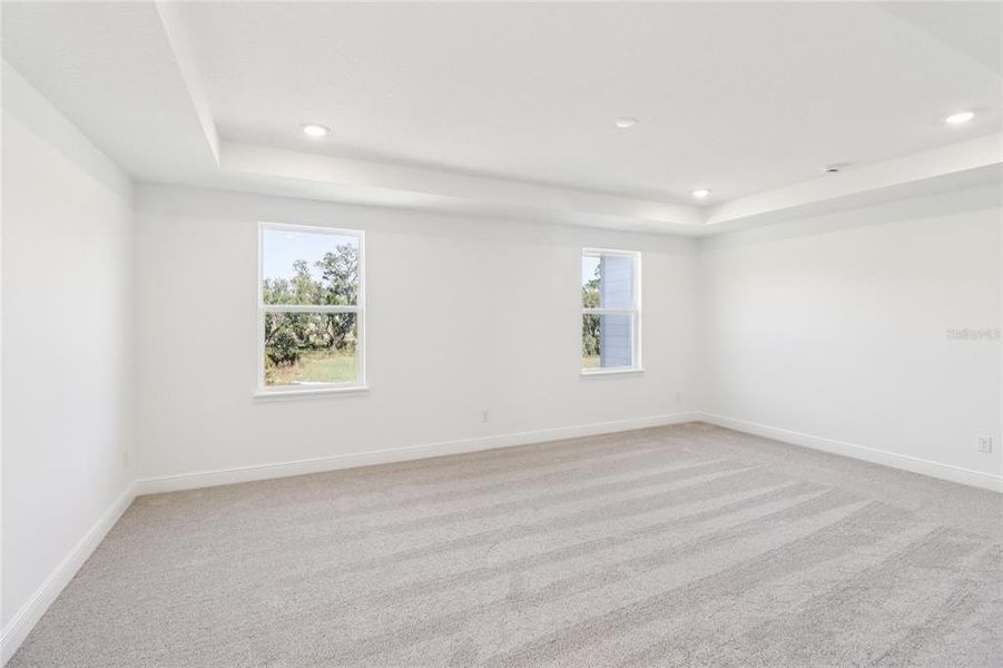 Spacious, unfurnished interior of a new home in Northlake Traditional, Winter Garden (Image 47).