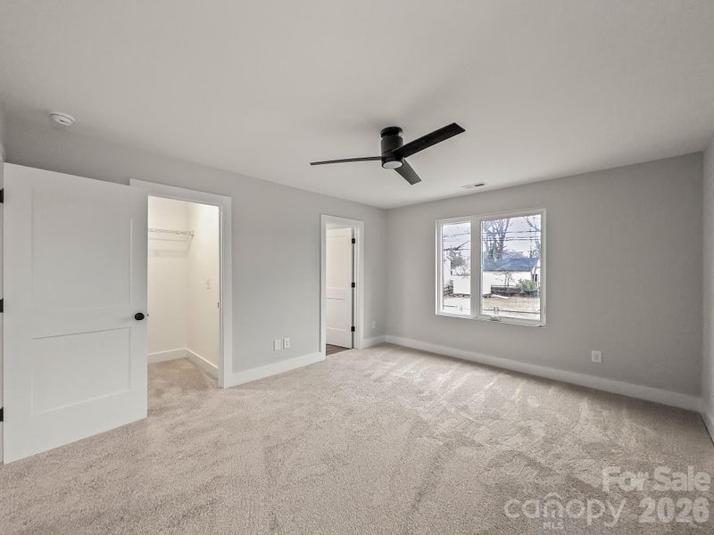 Spacious, unfurnished interior of a new home in , Kannapolis (Image 16). Spacious, unfurnished interior of a new home in , Kannapolis (Image 16).