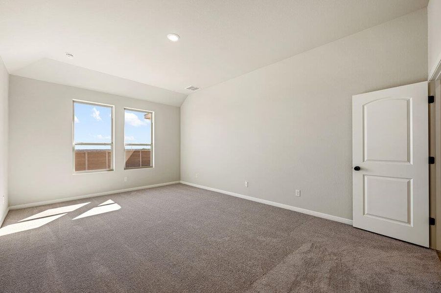 Spacious, unfurnished interior of a new home in Berry Creek Highlands, Georgetown (Image 25). Spacious, unfurnished interior of a new home in Berry Creek Highlands, Georgetown (Image 25).