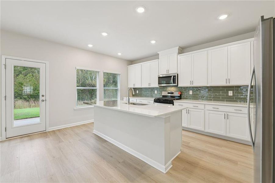 Furnished interior view inside a new home in Preserve at Mountain Creek, Pendergrass (Image 10).
