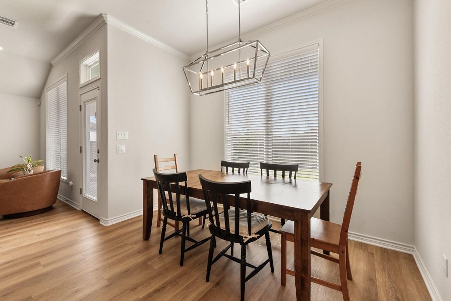 Furnished interior view inside a new home in , Bryan (Image 11).